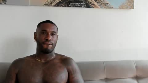 Snapshot of tyron_rulers chatting on 10.02.25 Dvid Rullers online show from 10.02.25