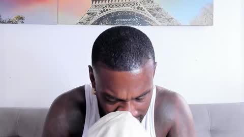 Snapshot of tyron_rulers chatting on 10.06.25 Dvid Rullers online show from 10.06.25