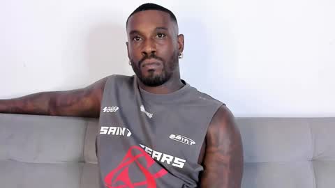 Snapshot of tyron_rulers chatting on 10.18.25 Dvid Rullers online show from 10.18.25