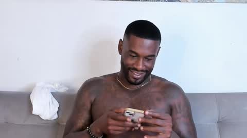 Snapshot of tyron_rulers chatting on 10.19.25 Dvid Rullers online show from 10.19.25