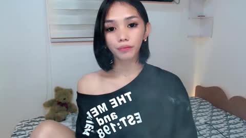 Snapshot of ughliah chatting on 10.23.25 urbbgirl alliah online show from 10.23.25