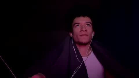 Snapshot of uhdummy chatting on 01.28.25 snap mixedaddyx ig drexdummy online show from 01.28.25