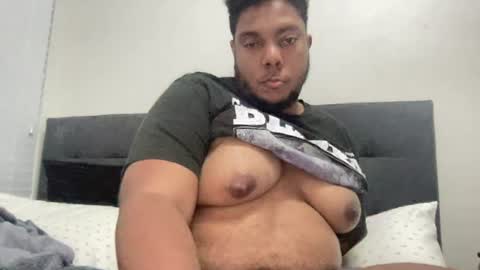 Snapshot of uhstevy chatting on 06.15.26 Steven Marmolejos online show from 06.15.26