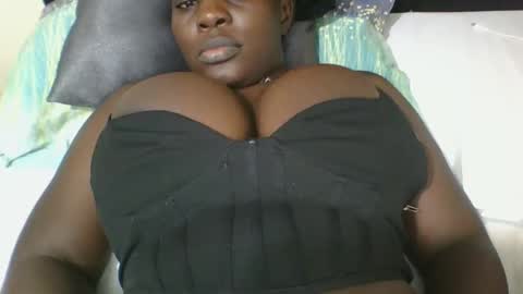 Snapshot of ujano chatting on 03.02.25 ujano online show from 03.02.25