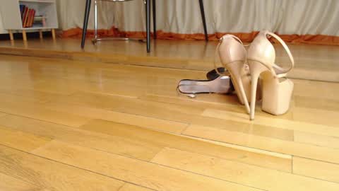 Megan online show from 04.16.26