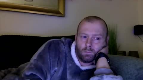 ukmatty3 online show from 12.18.24