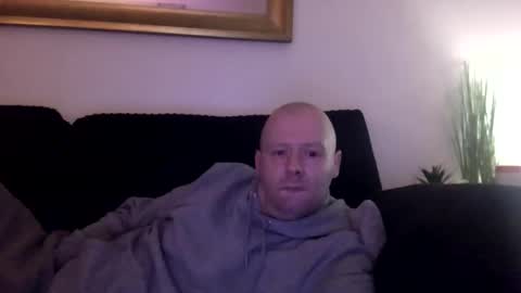 ukmatty3 online show from 02.18.25