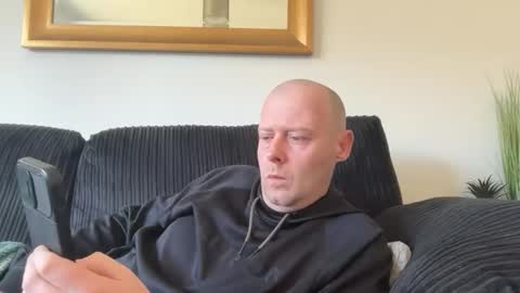 Snapshot of ukmatty3 chatting on 04.18.26 ukmatty3 online show from 04.18.26