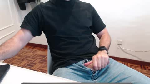 Snapshot of ulep chatting on 04.02.26 Ulep online show from 04.02.26