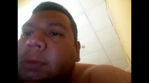 Snapshot of ulises4020 chatting on 09.29.25 ulises4020 online show from 09.29.25