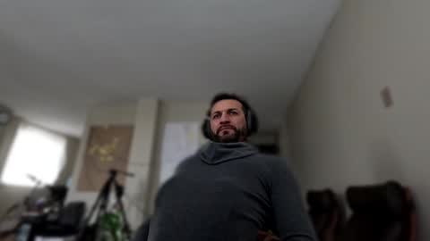 Snapshot of ultratoaster chatting on 01.20.25 ultratoaster online show from 01.20.25