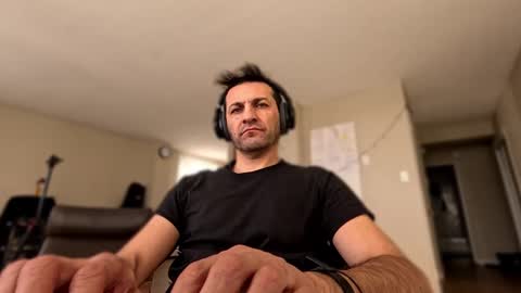 Snapshot of ultratoaster chatting on 02.11.25 ultratoaster online show from 02.11.25