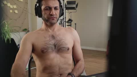 Snapshot of ultratoaster chatting on 03.10.25 ultratoaster online show from 03.10.25