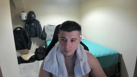 Snapshot of ulxer chatting on 06.09.26 hi im mike tyson - online show from 06.09.26