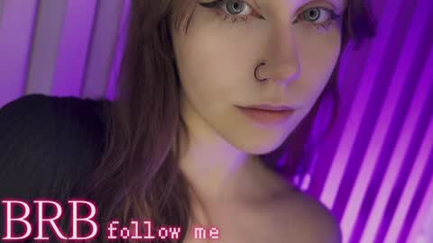 Snapshot of una_medisson chatting on 01.26.25 Una online show from 01.26.25