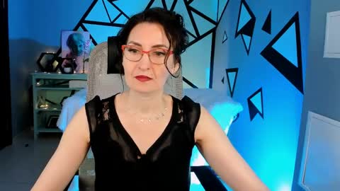 UnaTera online show from 03.30.26