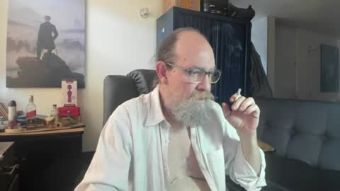Snapshot of uncle_hottiecb chatting on 07.18.26 Uncle Hottie online show from 07.18.26