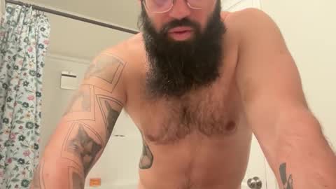 uncutbeard129840 online show from 11.01.25