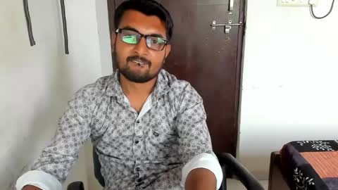 Snapshot of uncutraja chatting on 01.22.25 uncutraja online show from 01.22.25