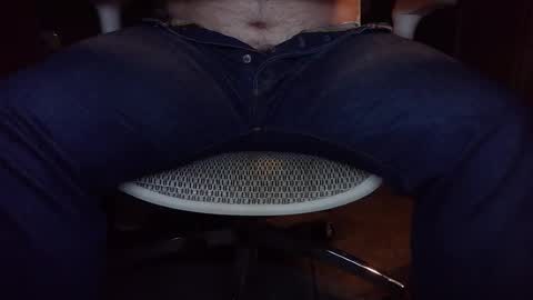 Under the desk online show from 01.13.26