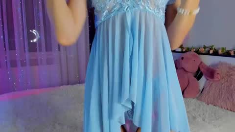 Under The Skin online show from 12.01.24