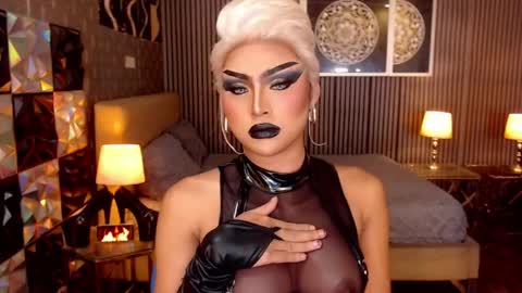 Snapshot of unforgettablebrianna chatting on 04.16.26 BRIANNA online show from 04.16.26