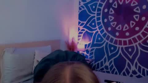 Snapshot of unic0rnporn chatting on 11.07.25 Alice online show from 11.07.25