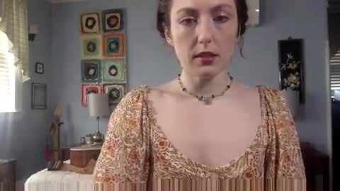 Snapshot of unicornfairy55 chatting on 05.17.26 Lola Moonstone online show from 05.17.26