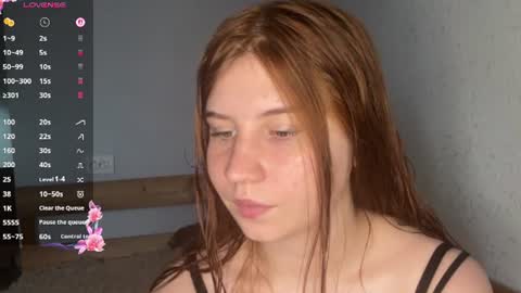Snapshot of unicuty chatting on 07.19.26 Mila here online show from 07.19.26