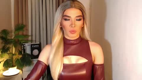 Miss Andrea online show from 10.07.25