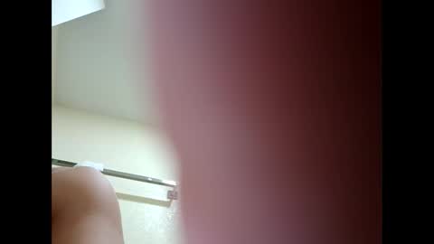 Snapshot of unknownpeopl chatting on 01.27.25 unknownpeopl online show from 01.27.25