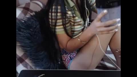 Snapshot of unlimitedloving chatting on 12.07.24 unlimitedloving online show from 12.07.24