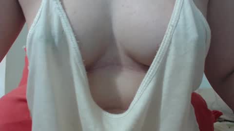 Snapshot of unpenetrated chatting on 02.06.25 unny online show from 02.06.25