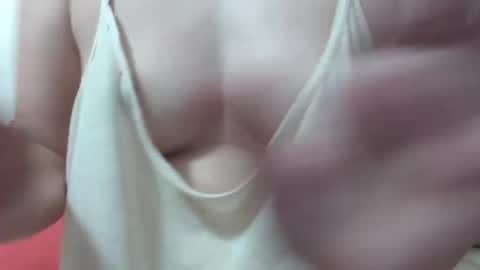 Snapshot of unpenetrated chatting on 02.18.25 unny online show from 02.18.25