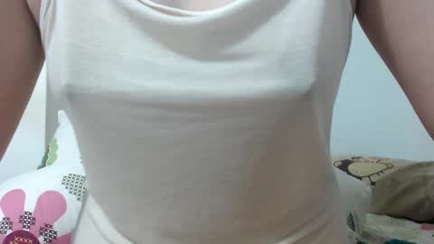 Snapshot of unpenetrated chatting on 10.12.25 unny online show from 10.12.25