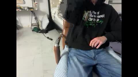 Stepbro online show from 02.28.25