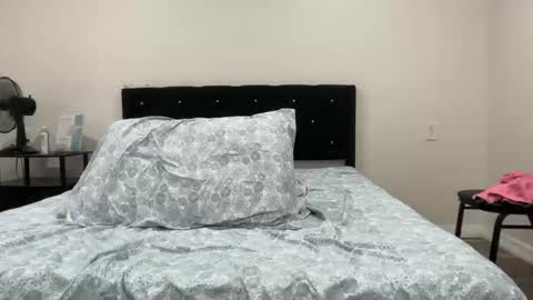 Stepbro online show from 11.25.25