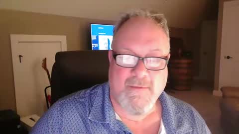 Snapshot of up2later chatting on 03.09.26 up2later online show from 03.09.26