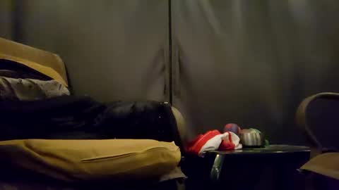 Snapshot of upnalone536432 chatting on 02.16.25 upnalone536432 online show from 02.16.25