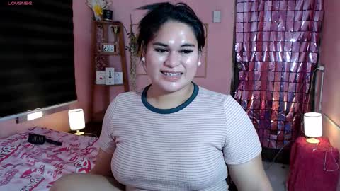 SINGLE online show from 12.21.25