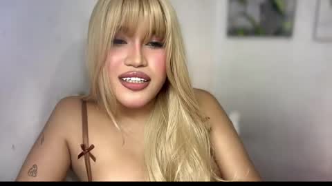Snapshot of ur_bombshellpatty chatting on 04.30.26 ur_bombshellpatty online show from 04.30.26
