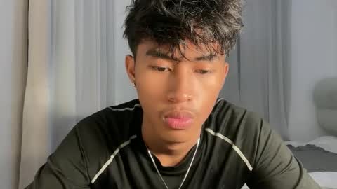 ur_fuckerbttm online show from 02.23.26