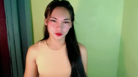 QUEENSY online show from 02.20.25