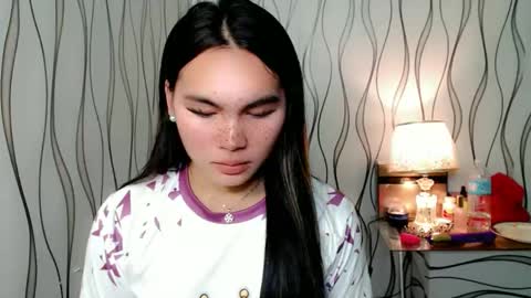 QUEENSY online show from 10.22.25