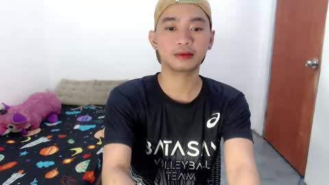 Snapshot of ur_joshuahotnotch chatting on 06.05.26 ur_joshuahotnotch online show from 06.05.26