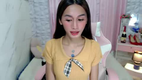 Snapshot of ur_pinaylover chatting on 10.28.25 ur_pinaylover online show from 10.28.25