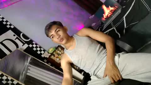 Snapshot of ur_shan21 chatting on 07.04.26 ur_shan21 online show from 07.04.26