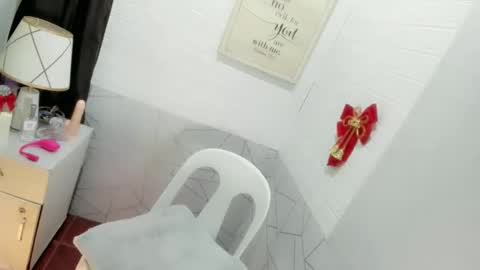 ur_sweetiechess18 online show from 10.16.25