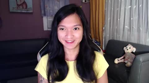 NEWRA  ALLISON online show from 12.05.25