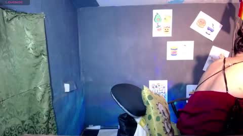 Snapshot of urasian_slut_yana chatting on 10.14.25 yana online show from 10.14.25